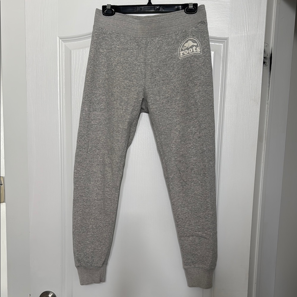 Roots Women’s Small Gray Cuff Slim fit Sweatpants